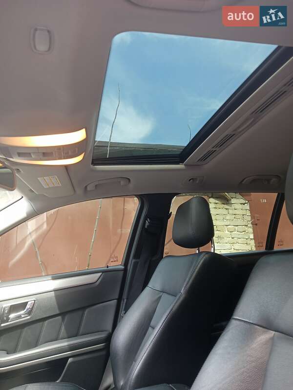 Універсал Mercedes-Benz E-Class 2010 в Львові