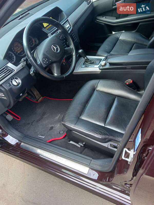 Універсал Mercedes-Benz E-Class 2010 в Львові