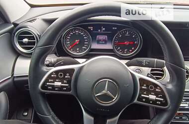 Седан Mercedes-Benz E-Class 2018 в 