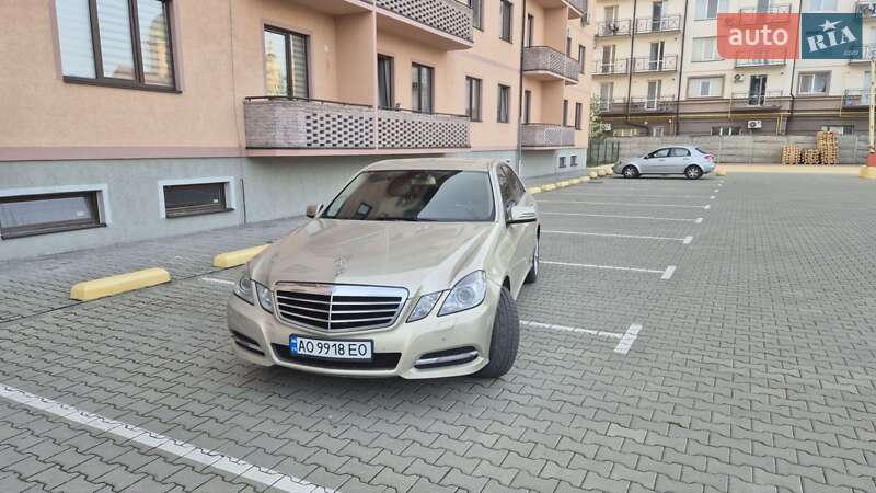 Mercedes-Benz E-Class 2012