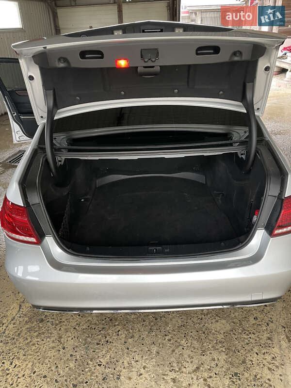 Седан Mercedes-Benz E-Class 2013 в Тячеве