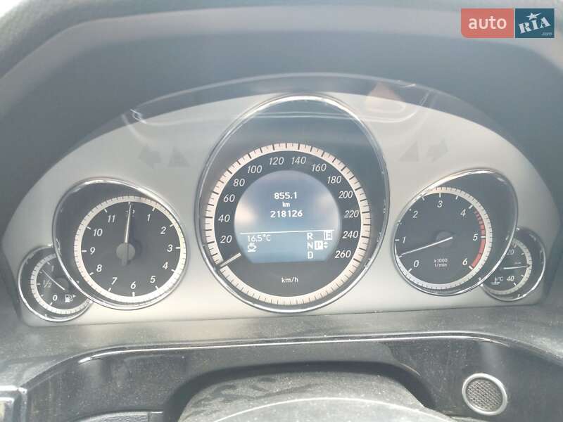 Универсал Mercedes-Benz E-Class 2011 в Киеве
