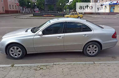 Седан Mercedes-Benz E-Class 2006 в Нововолынске