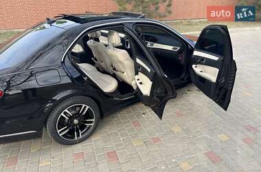 Седан Mercedes-Benz E-Class 2013 в 