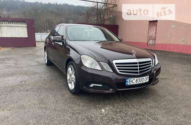 Седан Mercedes-Benz E-Class 2010 в Могилев-Подольске