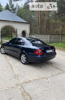 Седан Mercedes-Benz E-Class 2003 в Львове