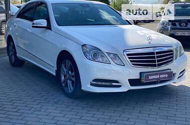 Седан Mercedes-Benz E-Class 2011 в Львові