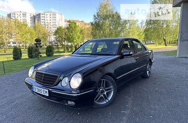 Седан Mercedes-Benz E-Class 2000 в Хмельницком