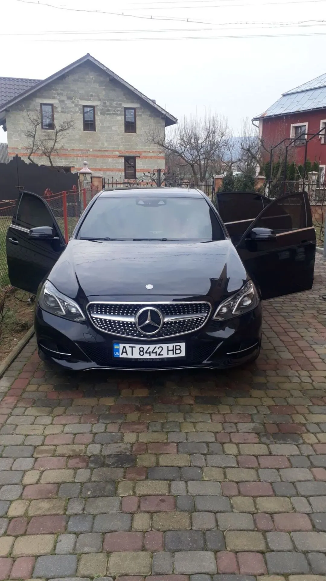 2013 Mercedes-Benz E-klasse - мініатюра 2