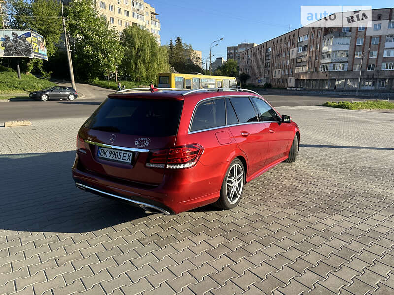 Універсал Mercedes-Benz E-Class 2014 в Києві фото 5 Універсал Mercedes-Benz E-Class 2014 в Києві