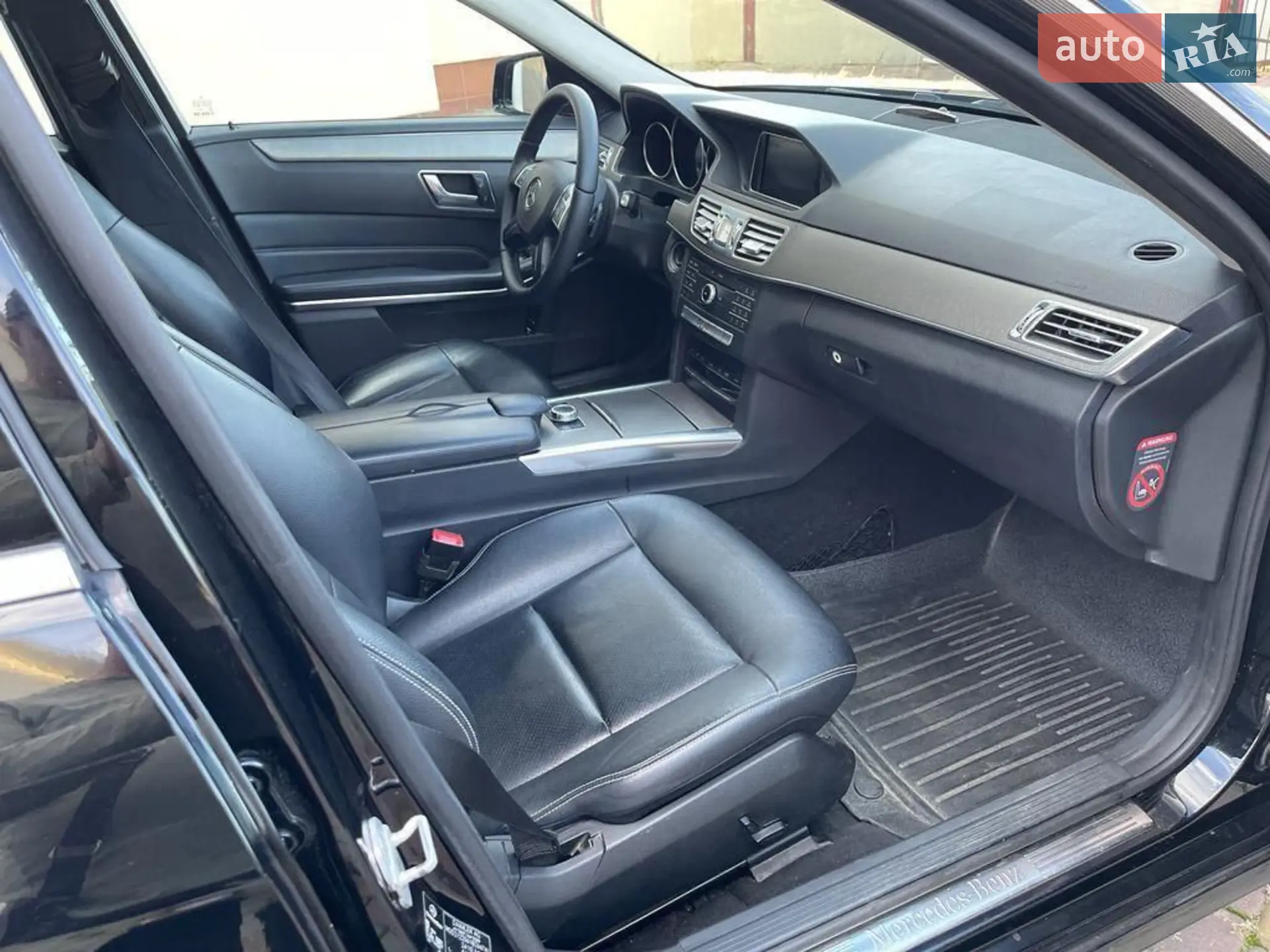 2015 Mercedes-Benz E-klasse - мініатюра 2