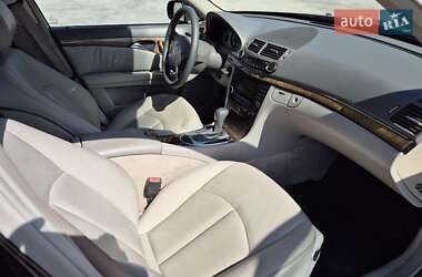 Седан Mercedes-Benz E-Class 2005 в 