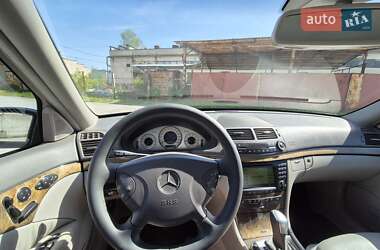 Седан Mercedes-Benz E-Class 2005 в 