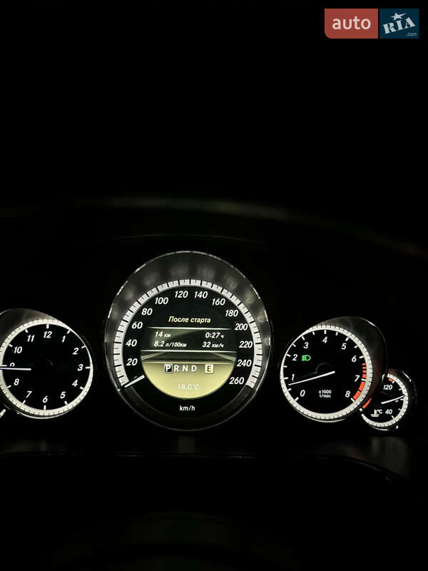 Седан Mercedes-Benz E-Class 2011 в Кривому Розі