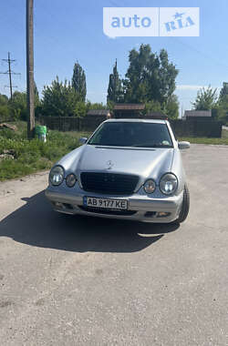 Седан Mercedes-Benz E-Class 2001 в Вінниці