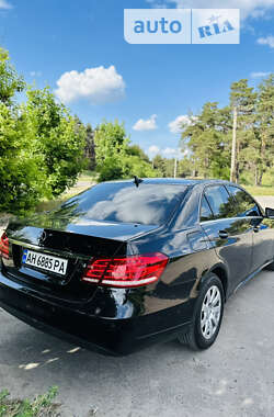 Седан Mercedes-Benz E-Class 2013 в Кременчуге