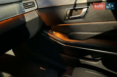 Универсал Mercedes-Benz E-Class 2013 в Днепре