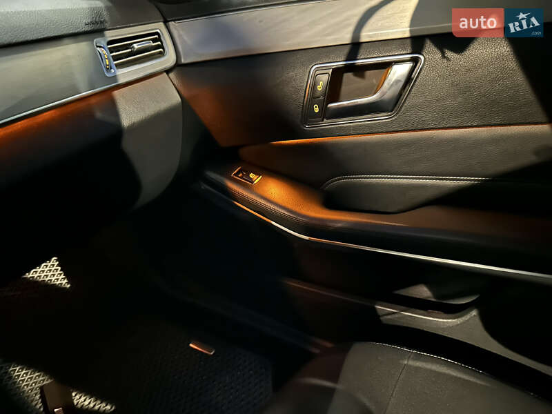 Универсал Mercedes-Benz E-Class 2013 в Днепре