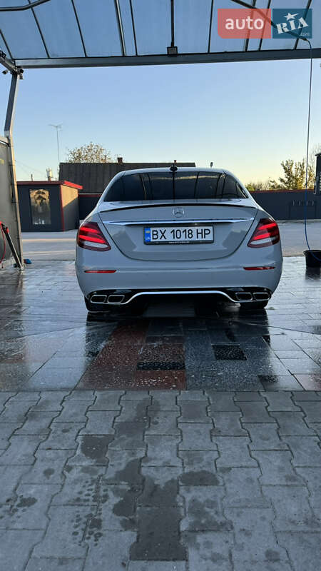Седан Mercedes-Benz E-Class 2018 в Хмельницком