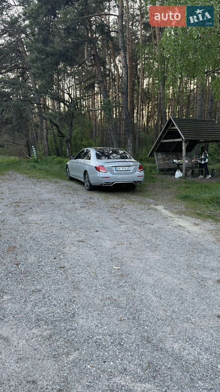 Седан Mercedes-Benz E-Class 2018 в Хмельницком