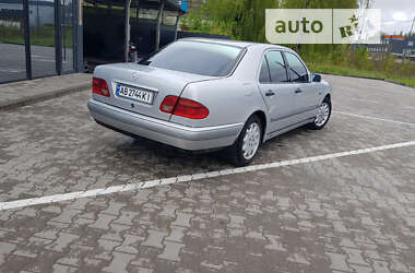 Седан Mercedes-Benz E-Class 1997 в Житомирі