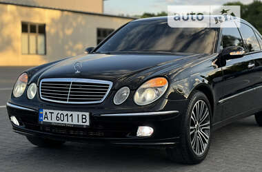 Седан Mercedes-Benz E-Class 2002 в Чернівцях