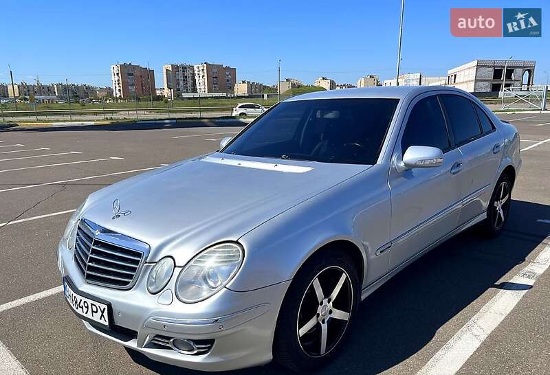 Седан Mercedes-Benz E-Class 2006 в Миколаєві фото 3 Седан Mercedes-Benz E-Class 2006 в Миколаєві