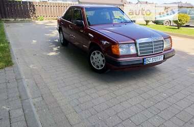 Седан Mercedes-Benz E-Class 1992 в Стрые