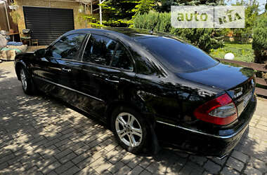 Седан Mercedes-Benz E-Class 2007 в 