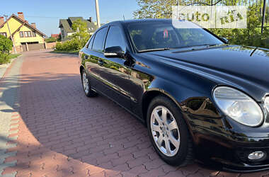 Седан Mercedes-Benz E-Class 2008 в Черновцах