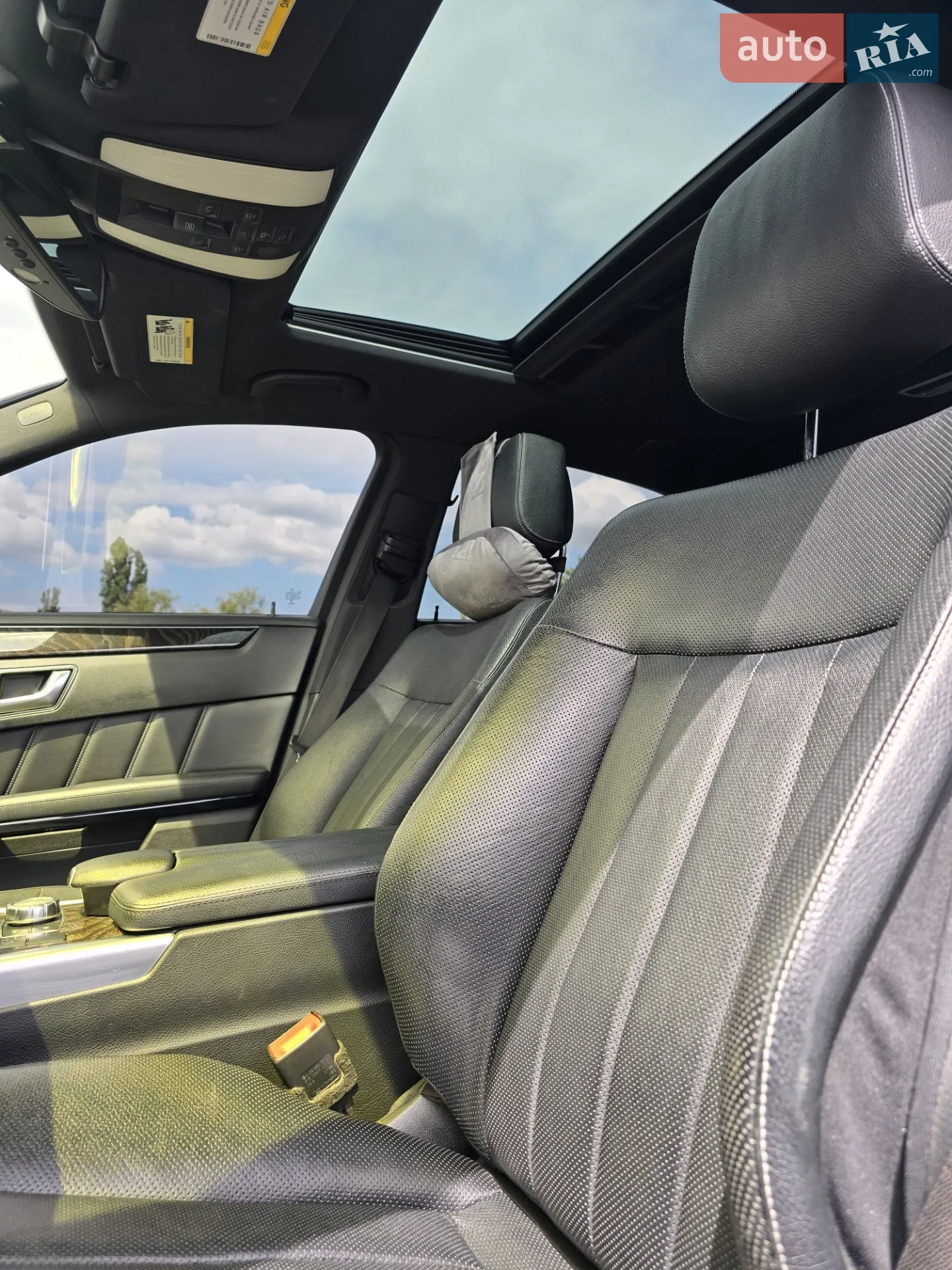 2015 Mercedes-Benz E-klasse - мініатюра 15