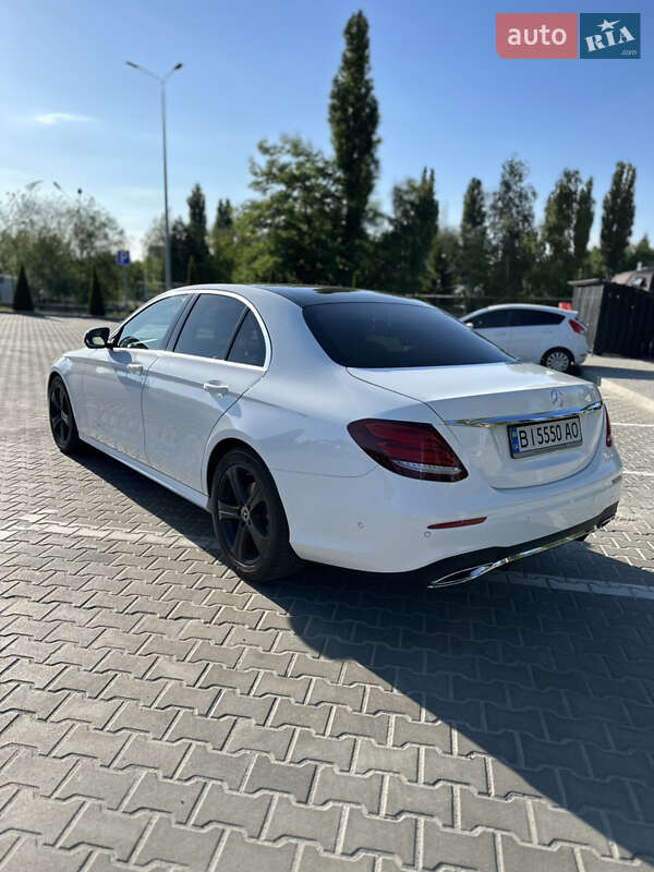 Седан Mercedes-Benz E-Class 2017 в Кременчуге
