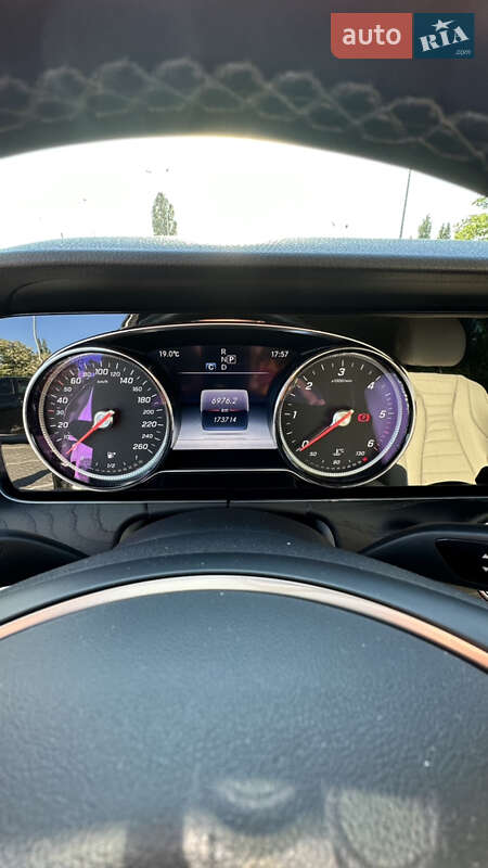 Седан Mercedes-Benz E-Class 2017 в Кременчуге