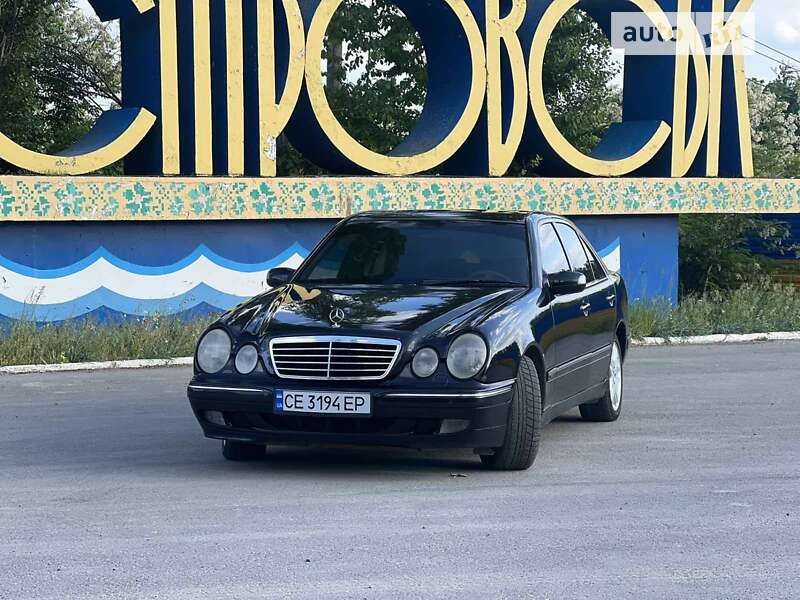 Седан Mercedes-Benz E-Class 2000 в Новоднестровске