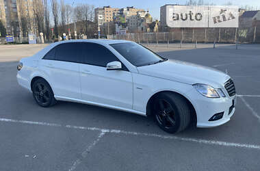 Седан Mercedes-Benz E-Class 2009 в Ивано-Франковске