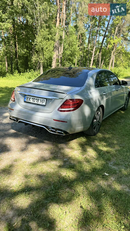 Седан Mercedes-Benz E-Class 2018 в Хмельницком