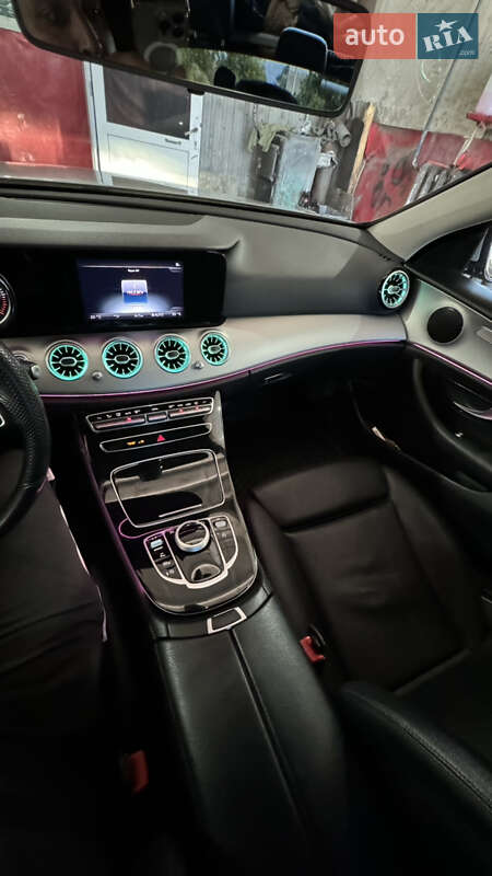 Седан Mercedes-Benz E-Class 2018 в Хмельницком