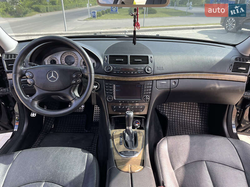 Седан Mercedes-Benz E-Class 2008 в Жмеринке