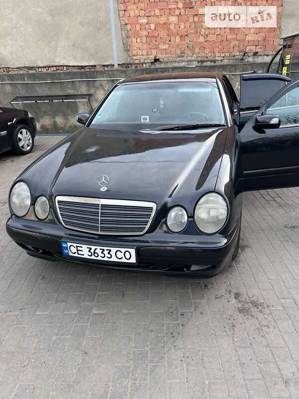 Универсал Mercedes-Benz E-Class 2000 в Черновцах