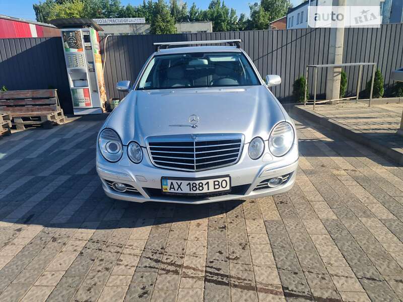 Седан Mercedes-Benz E-Class 2008 в Львове