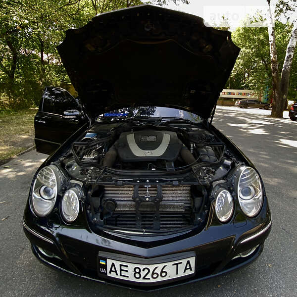 Седан Mercedes-Benz E-Class 2007 в Днепре