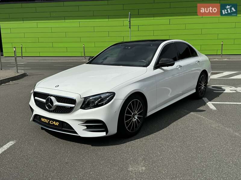 Mercedes-Benz E-Class 2016