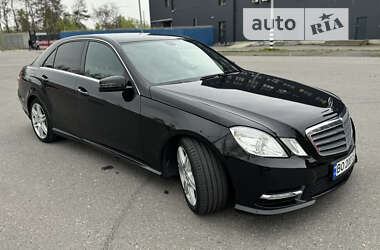 Седан Mercedes-Benz E-Class 2012 в Харькове