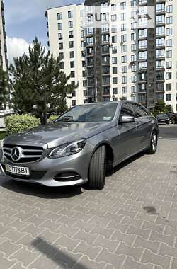 Седан Mercedes-Benz E-Class 2014 в Киеве