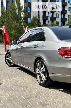 Седан Mercedes-Benz E-Class 2014 в 
