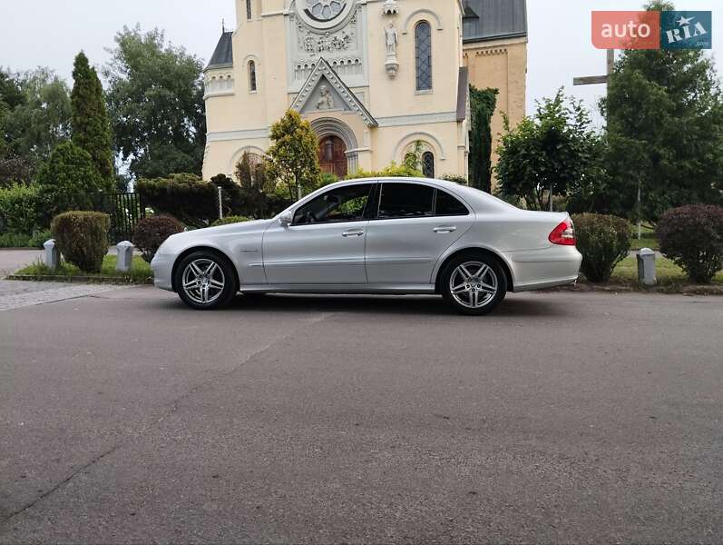 Седан Mercedes-Benz E-Class 2006 в Києві
