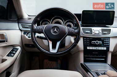 Седан Mercedes-Benz E-Class 2013 в Тернополе