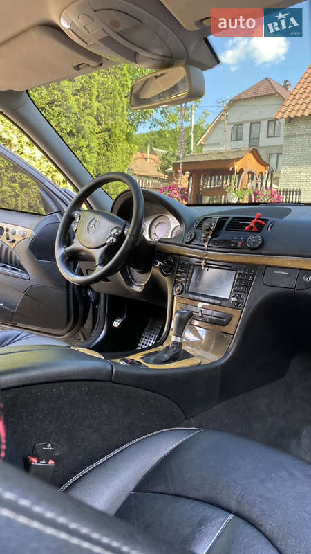 Седан Mercedes-Benz E-Class 2007 в Иршаве