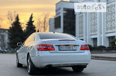 Купе Mercedes-Benz E-Class 2011 в Тернополі