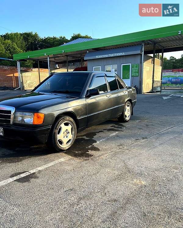 Седан Mercedes-Benz E-Class 1987 в Вінниці